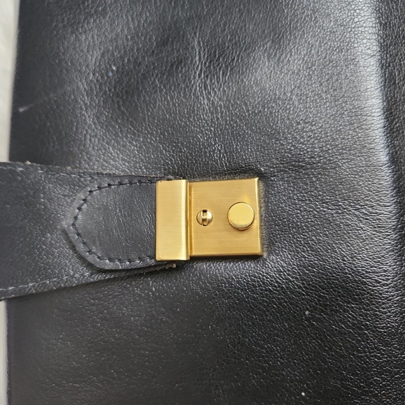 Leather Travel organizer w/Key - Picture 11 of 11